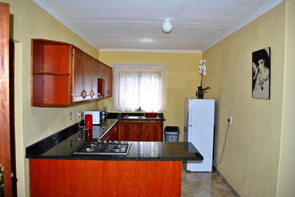 Mount Azimbo Lodge Louis Trichardt Kültér fotó